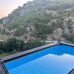 Kipi Mountain Resort