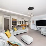 Villa Halcyon