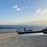 Avra, A Serene Cycladic Villa With Private Pool Overlooking The Aegean Sea