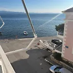 Lovely Sea Apartment Amarynthos