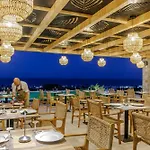 Deos Luxury Suites - Adults Only