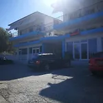 Holiday Center 8