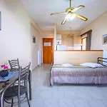 Iliahtida Apartments