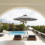 Amor Hideaway Villas