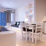 Rodavgi Apartments
