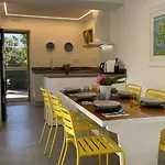 Villa By The Sea Near Sounio