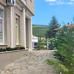 Lirtzis Luxury Apartments