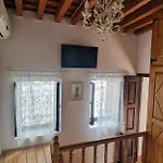 Unique Stes Lindos