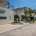 Athina Beach Hotel
