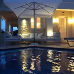 Villa Harriet Maria With Pool And Ocean View Kolimbari, Chania