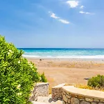 Villa Dionysos
