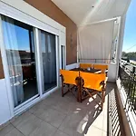 Sea Breeze III Apartment