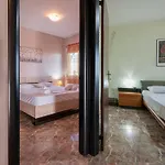Tanias Seafront Villa-By Rentalspro Services- Nea Potidea Halkidiki