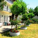 Apartments Ziogas