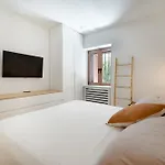 Plaka House - Boutique Apartments