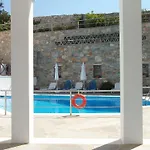 Reggina\'S Apartments
