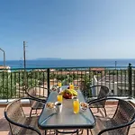 Mariana Sea View Apartment