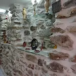 Ioanis Deluxe House