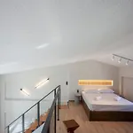 Thalos Luxury Living II