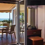 Romanos Beach Villas