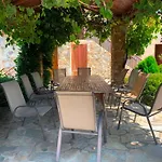 Villa Laskari Sea View