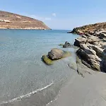 Callisto Tinos