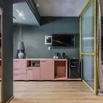 Oniropetra Boutique Hotel