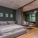 Oniropetra Boutique Hotel
