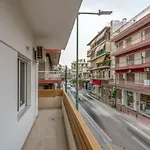 New Center Apartment Near Metro