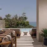Valerozo Villas - Exclusive Beachside Experience