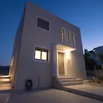 Villa Pava-Sea View Brand New 2024 Villa
