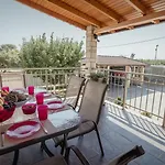 Ninemia Sea Side Villa Agios Mamas