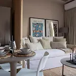 Nerissa Seafront Apartment
