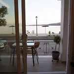 Nerissa Seafront Apartment