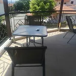 Smaragdi Apartment