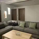 Coastal Vista Retreat 2