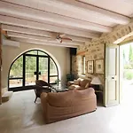 Casa Olea - A Venetian Era Home With Courtyard