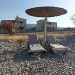 Santa Domenica Nafpaktos - Rooms And Apartments By The Sea