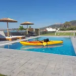 Santa Domenica Nafpaktos - Rooms And Apartments By The Sea