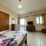 Katinas Apartments