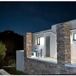 Theasis Sifnos Apartments