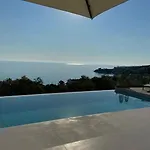 Villa Apolafste