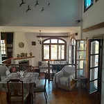 Costa Mama Villa