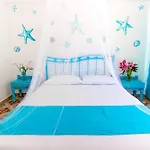 Pine Trees Art Hotel