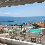 Urban 360 View Apartment