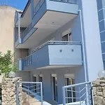 Blue Sky Apartments 3