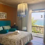 Papa Nero Beach House