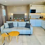 Thelfi Luxury Studio In Attica - Close To Varkiza Beach - Sea View