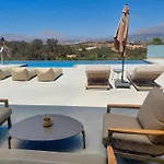 Marnos Luxury Villas