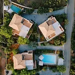 Riglia Villas